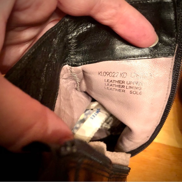 EUC KENNETH COLE genuine leather black ankle heeled booties size 9 - Picture 10 of 12